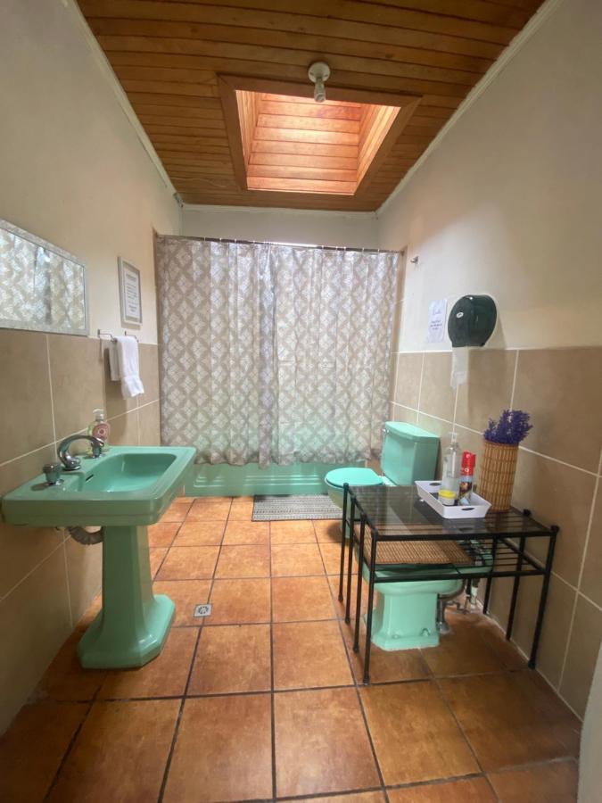 El Extranjero Hostal Antigua Exterior foto